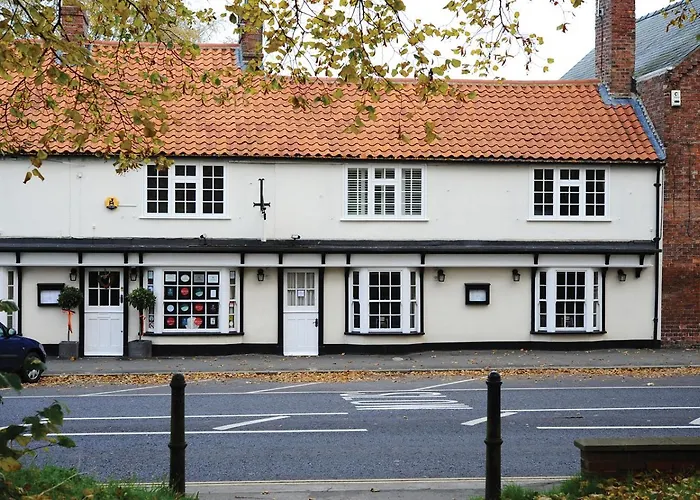 Magpies Restaurant With Rooms